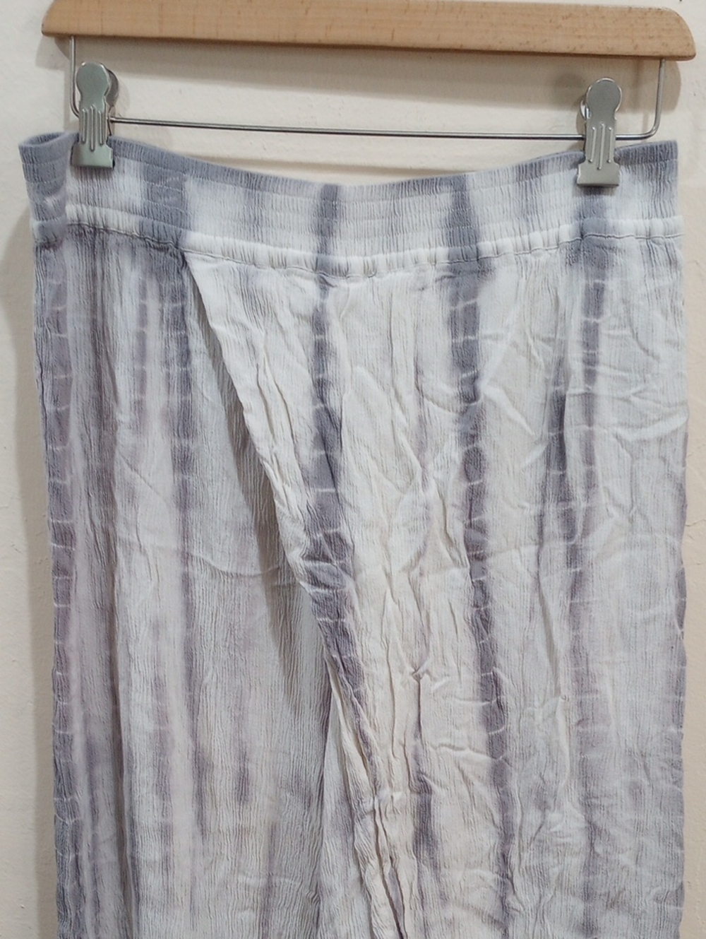 Anthropologie Mermaid Beachcomber Wide Leg Tie Dye  Gray And White Pants, Size M - Picture 6 of 16